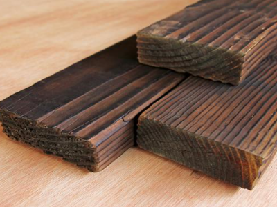 碳化木經(jīng)濟(jì)又實(shí)用，應(yīng)用范圍廣，效果特別好